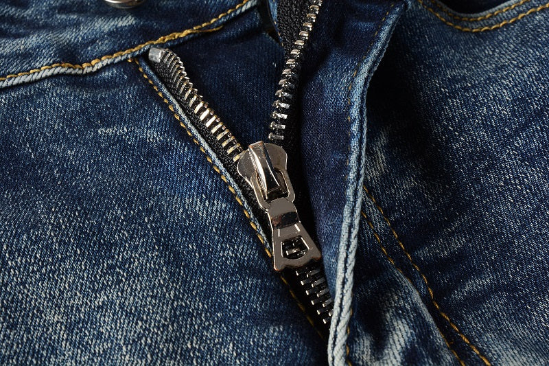 AMIRI Slim Fit Distressed Jeans – Full Logo Denim